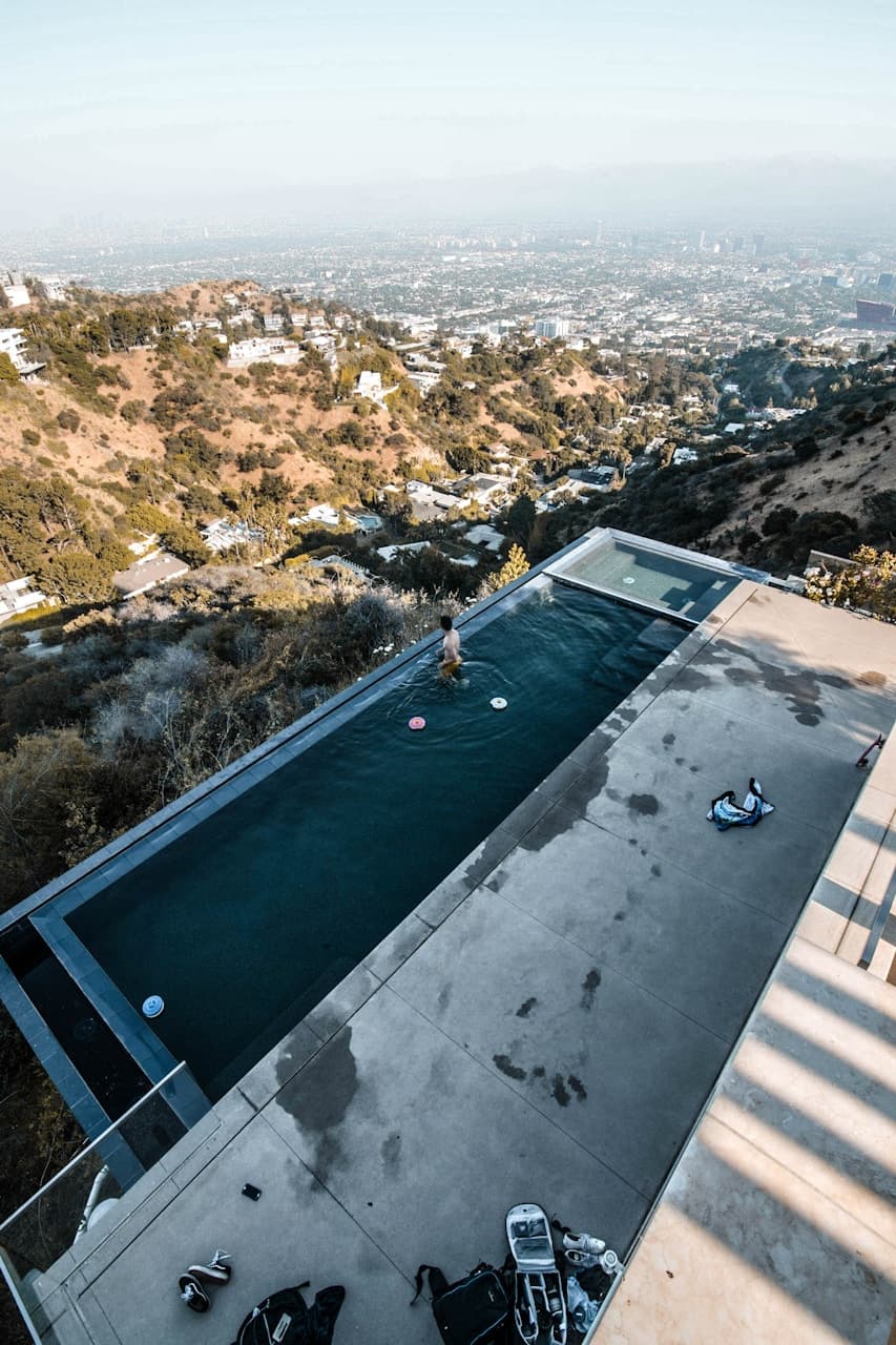 Large property with an elevated overview.
